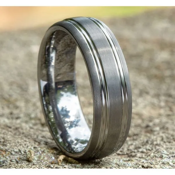 THE GROOM Image 4 Arezzo Jewelers Elmwood Park, IL