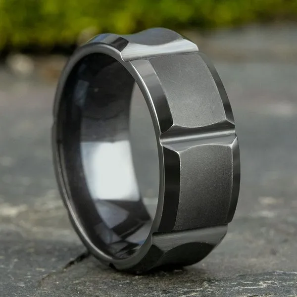 THE GAUNTLET Image 4 Atelier Lou Westmount, QC