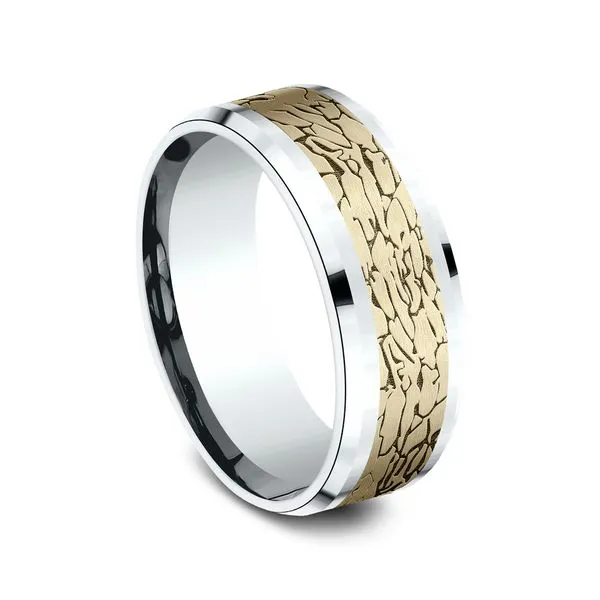 THE LEGEND Image 2 Richard's Jewelry Berne, IN