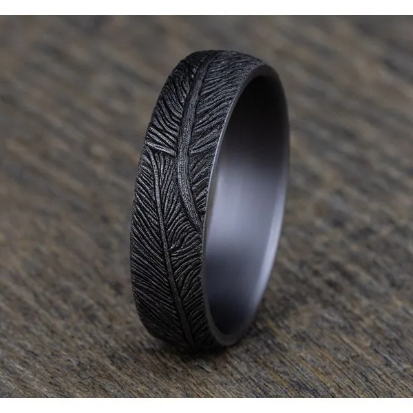 THE FALCON Image 4 J. Meredith Jewelers Delafield, WI