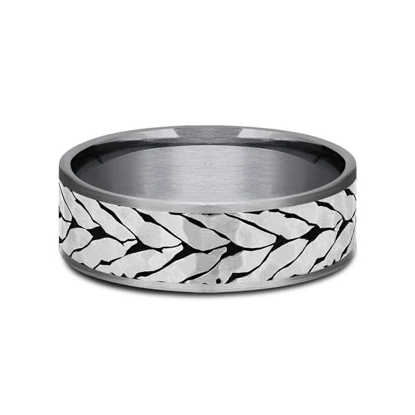 THE MEDALLION Image 3 Simon Jewelers High Point, NC