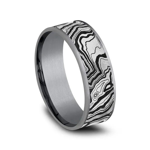 THE EXPLORER Image 2 Diamond Showcase Longview, WA