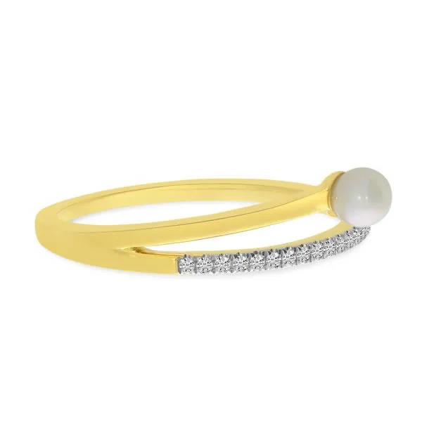 14K Yellow Gold Diamond and Pearl Band & A Half Ring Image 3 Clater Jewelers Louisville, KY