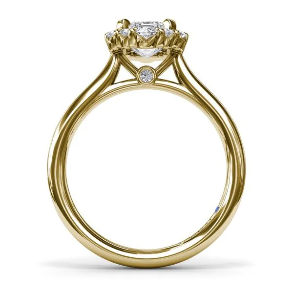 Graduated Halo Emerald Diamond Engagement Ring Image 2 Shipley's Fine Jewelry Hampstead, MD