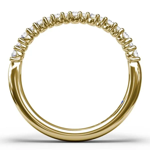 Shared Prong Diamond Band  Image 3 Steve Lennon & Co Jewelers  New Hartford, NY