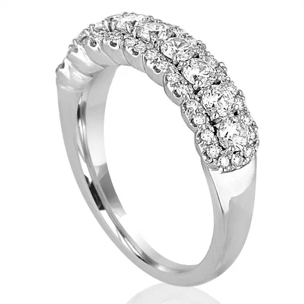 Round Diamond Halo Band Image 2 Ambassador Diamond Jewelers Tucson, AZ