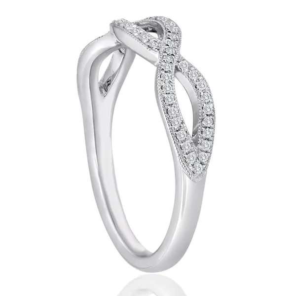 Round Diamond Pave Twist Band Image 2 Ambassador Diamond Jewelers Tucson, AZ