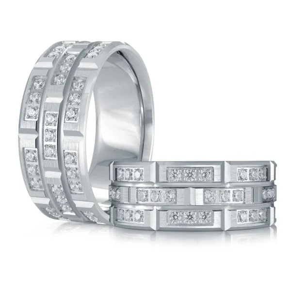 DIAMOND WEDDING BAND Image 3 Cherry Street Jewelers Tulsa, OK