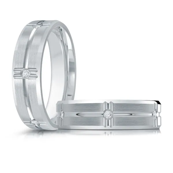 DIAMOND WEDDING BAND Image 3 Becker's Jewelers Burlington, IA