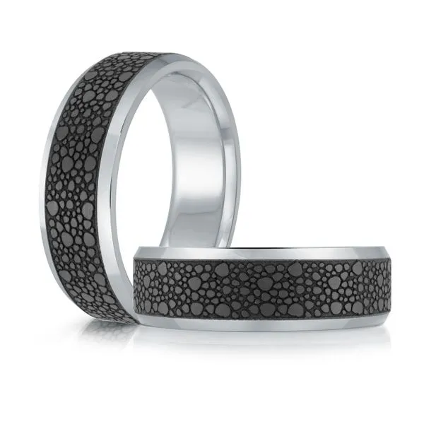 CARBON FIBER AND GOLD WEDDING BAND Image 3 Sanders Jewelers Gainesville, FL