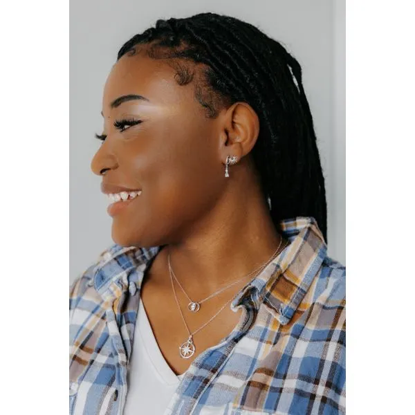 14k White Gold Diamond Pendant Image 4 J. Anthony Jewelers Neenah, WI