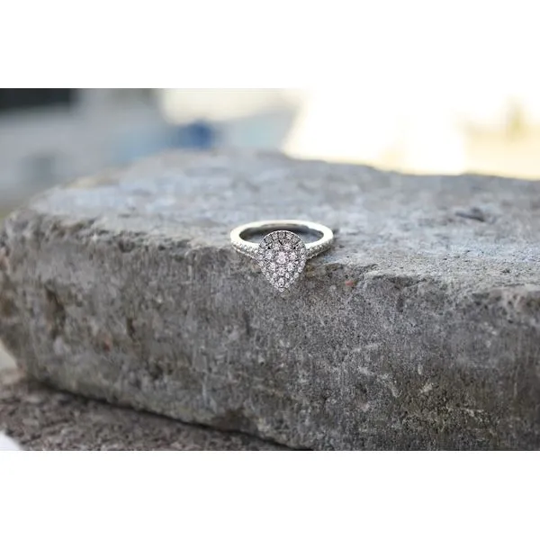 14k White Gold Bridal Set Image 5 Pfaff Jewelers Grandville, MI