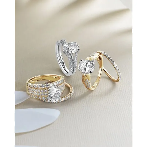 14k White Gold Bridal Set Image 5 Woelk's House of Diamonds Russell, KS