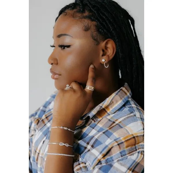 14k White Gold Diamond Bracelet Image 4 Richard's Jewelry Berne, IN