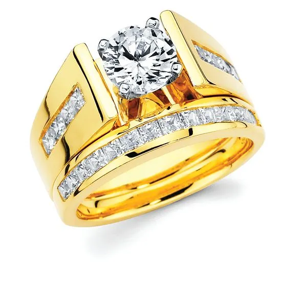 14k Yellow Gold Bridal Set Nesemann's Diamond Center Plymouth, WI