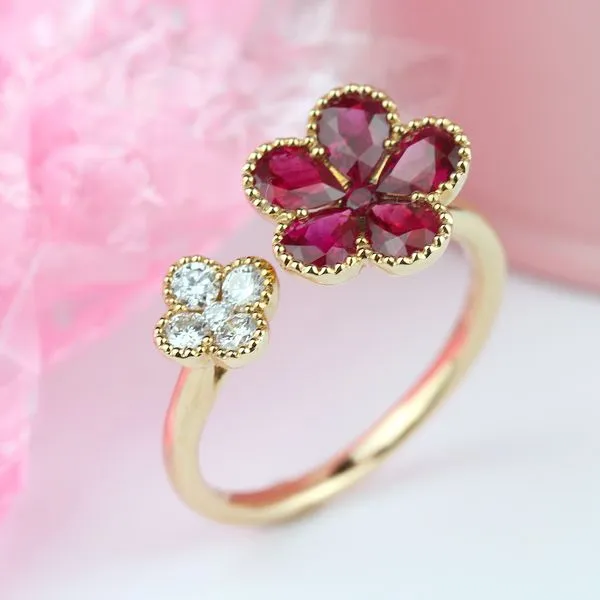 Parade In Color Color RIng Studio D Jewelers Woodstock, IL