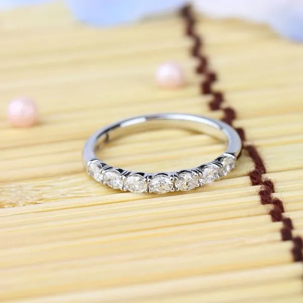 Parade In Fashion Band Image 3 Studio D Jewelers Woodstock, IL