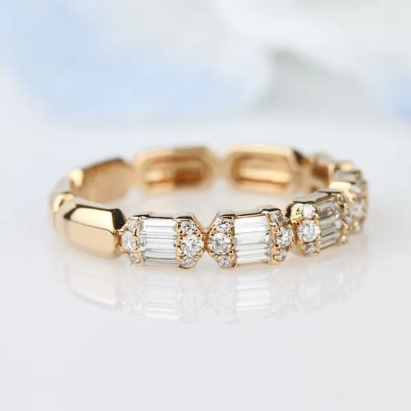 Parade In Fashion Band Image 3 Studio D Jewelers Woodstock, IL