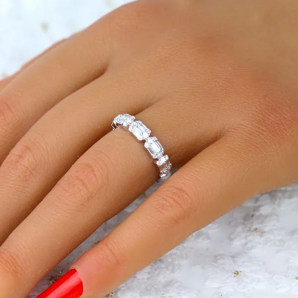 Parade In Fashion Band Image 4 Studio D Jewelers Woodstock, IL