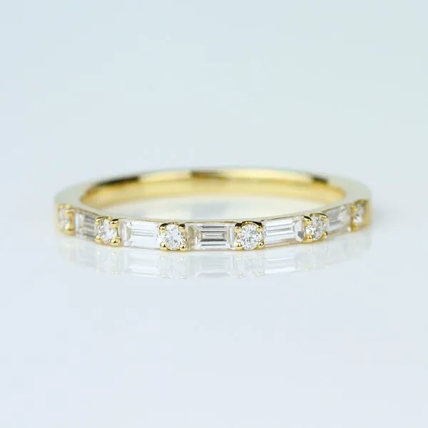 Parade In Fashion Band Image 3 Studio D Jewelers Woodstock, IL