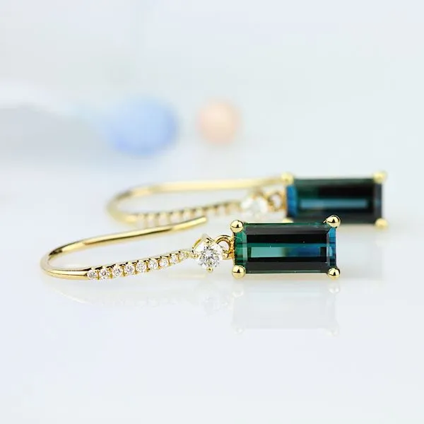 Parade In Color Earring Image 2 Studio D Jewelers Woodstock, IL