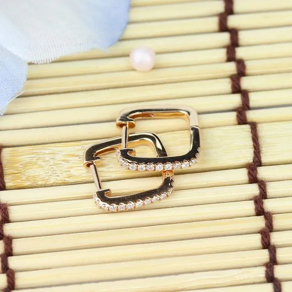 Parade In Fashion Earring Image 2 Studio D Jewelers Woodstock, IL