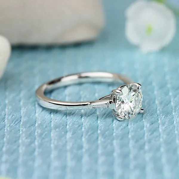 Classic Bridal Ring Image 3 Studio D Jewelers Woodstock, IL