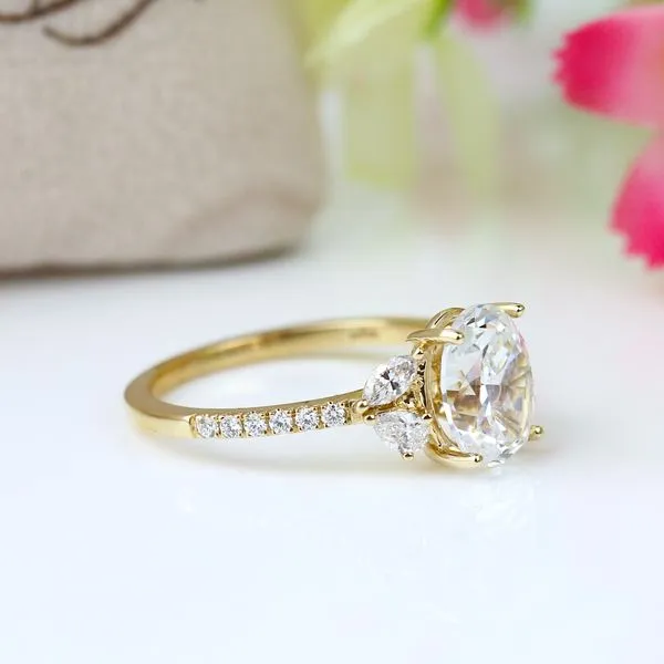 Hemera Bridal Bridal Ring Image 3 Studio D Jewelers Woodstock, IL