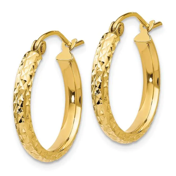 Leslie's 10k D/C 2.8x18mm Hollow Hoop Earrings Image 2 Diamonds By Dawn Riverdale, NJ