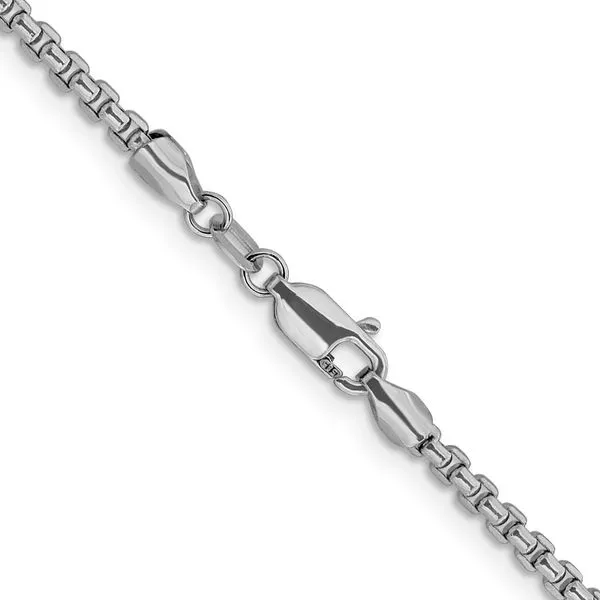 Leslie's 14K White Gold 2.4mm Semi-Solid D/C Round Box Chain Image 3 Johnson Jewellers Lindsay, ON