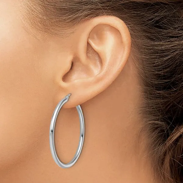 Leslie's 14k White Gold Polished 2.5mm Lightweight Tube Hoop Earrings Image 3 Diamond Design Jewelers Somerset, KY