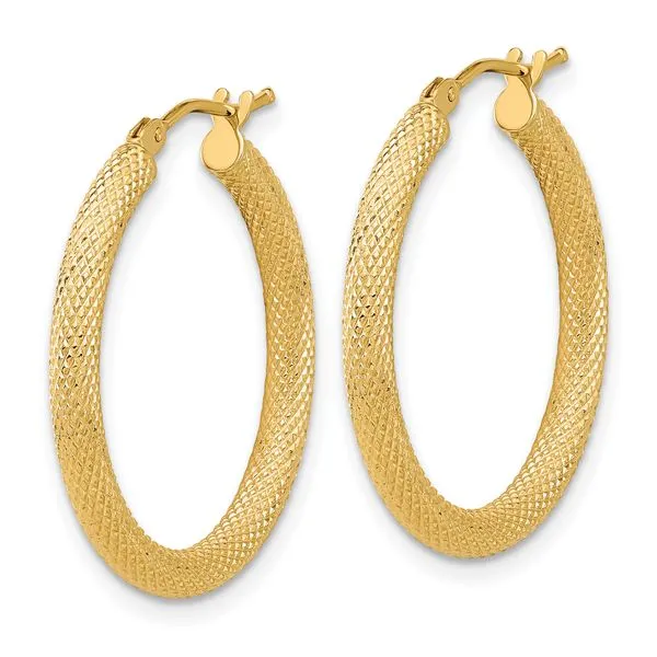 Leslie's 14K Polished and Textured Round Hoop Earrings Image 2 Diamond Design Jewelers Somerset, KY