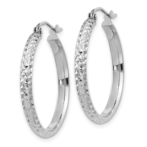 Leslie's 14k White Gold D/C 2.8x25mm Hollow Hoop Earrings Image 2 Albert's Jewelers Kingsland, GA