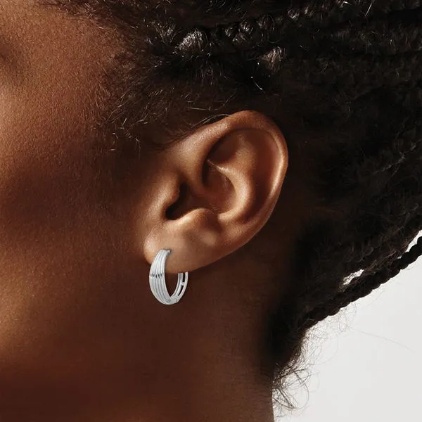 Leslie's 14K White Gold Polished and Grooved Hinged Hoop Earrings Image 3 Tidwells of Greenwood Greenwood, SC