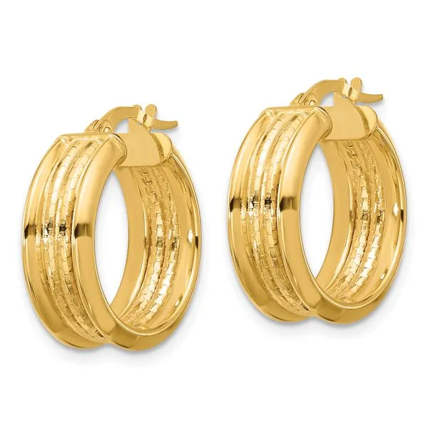 Leslie's 14k Polished and Textured Hoop Earrings Image 2 Trenton Jewelers Ltd. Trenton, MI