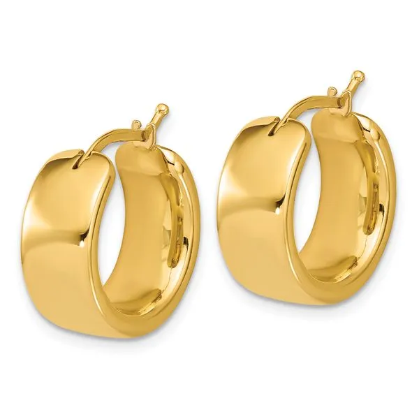 Leslie's 14K Polished 7.7mm Round Hoop Earrings Image 2 Trenton Jewelers Ltd. Trenton, MI