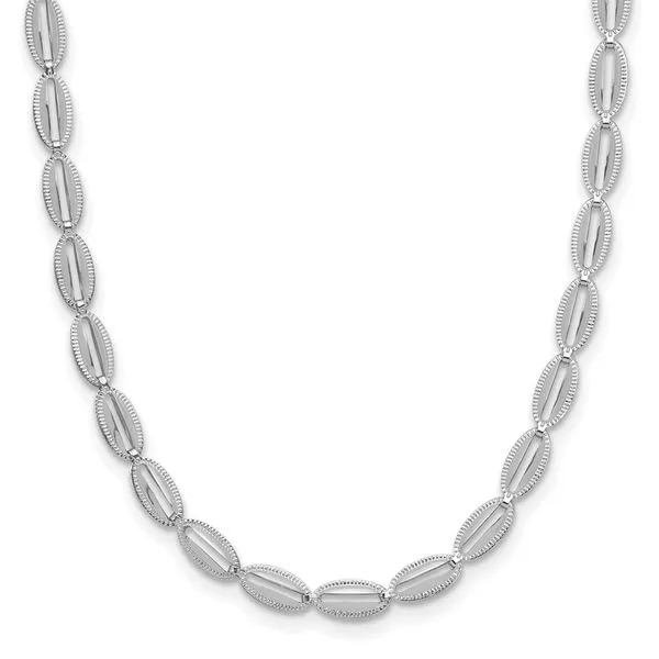 Leslie's 14K White Gold Polished/Textured Fancy Oval Link Necklace Leslie E. Sandler Fine Jewelry and Gemstones rockville , MD