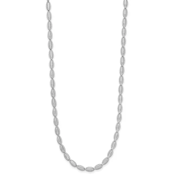 Leslie's 14K White Gold Polished/Textured Fancy Oval Link Necklace Image 2 Grayson & Co. Jewelers Iron Mountain, MI