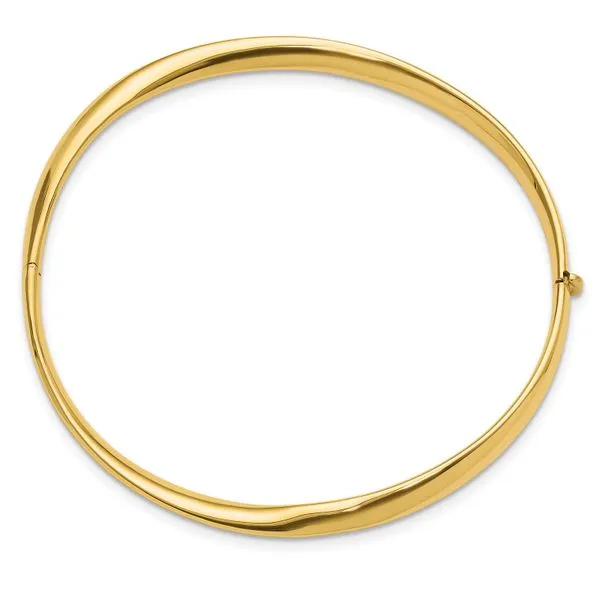 Leslie's 14k Polished Twisted Hinged Bangle Bracelet Image 2 Tidwells of Greenwood Greenwood, SC