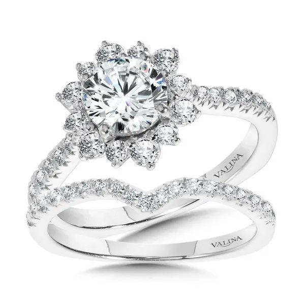 Floral Halo Diamond Engagement Ring Image 4 Ken Walker Jewelers Gig Harbor, WA