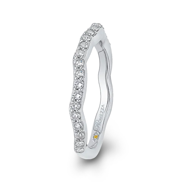 Round Diamond Wedding Band in 14K White Gold Image 3 McChristy Jewelers Columbus, NE