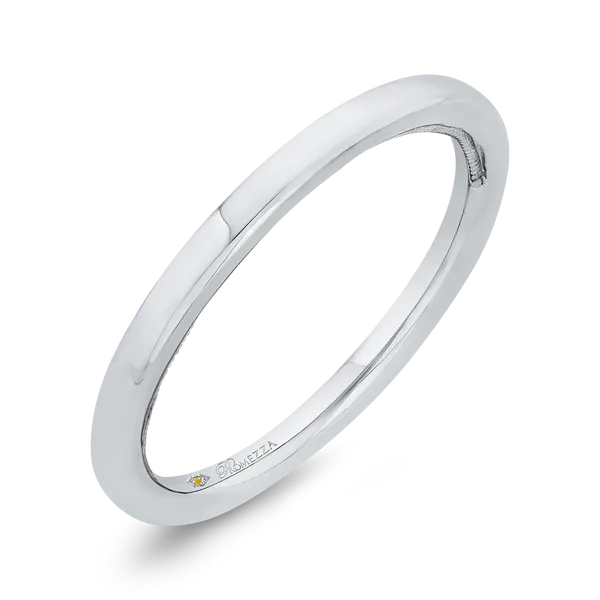 Plain Wedding Band in 14K White Gold Image 2 Alan Miller Jewelers Oregon, OH