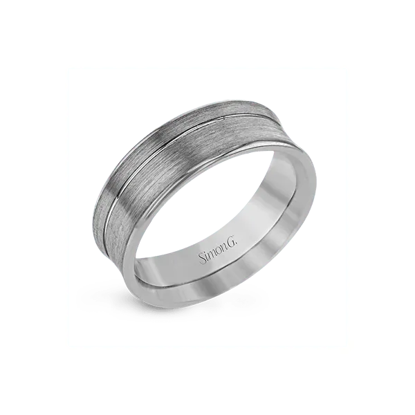 Platinum Men's Wedding Band James & Williams Jewelers Berwyn, IL