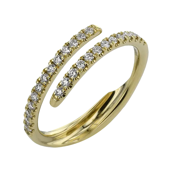 18k Yellow Gold Wedding Set Diamond Showcase Longview, WA