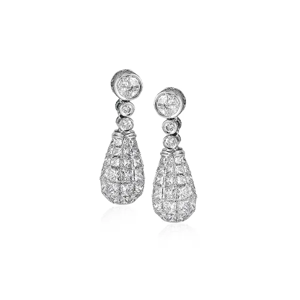 18k White Gold Diamond Earrings Diamond Showcase Longview, WA
