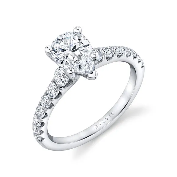 Women's Pear Shaped Classic Engagement Ring - Veronique Diamond Showcase Longview, WA