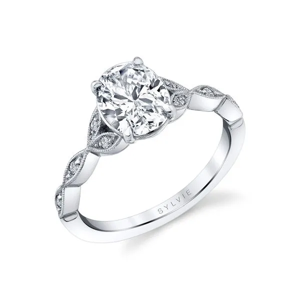 Women's Oval Cut Unique Vintage Engagement Ring - Frederique Diamond Showcase Longview, WA