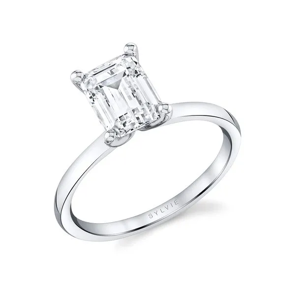 Women's Emerald Cut Solitaire Engagement Ring - Dominique Diamond Showcase Longview, WA