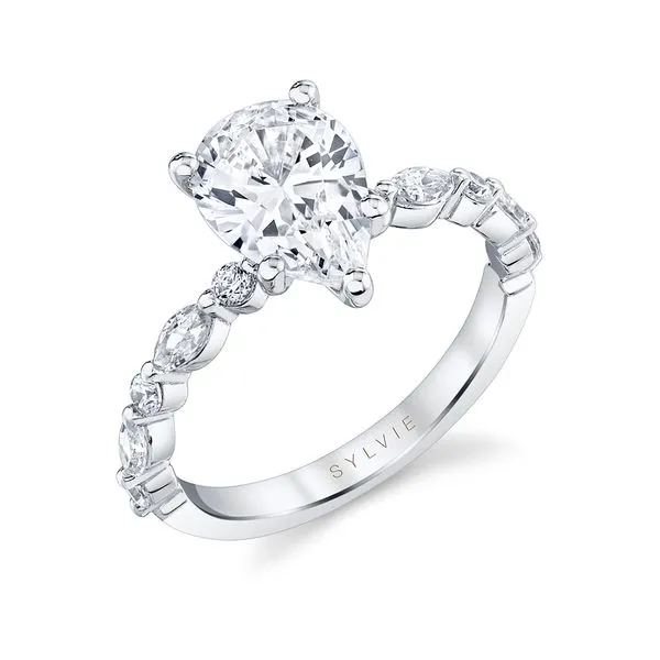 Women's Pear Shaped Unique Engagement Ring - Felicity Diamond Showcase Longview, WA