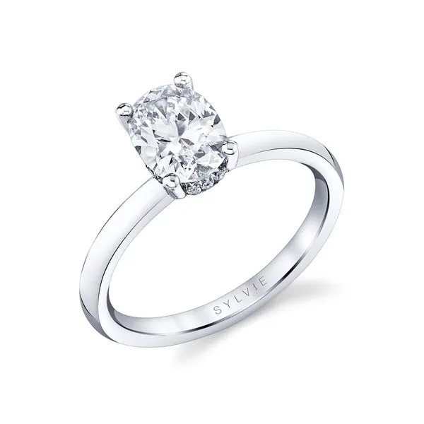 Women's Oval Cut Solitaire Engagement Ring - Joanna Diamond Showcase Longview, WA